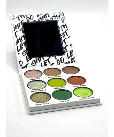Havvamii Feature Shadows Palette Professional Persistent - Buy Online on GoSupps.com