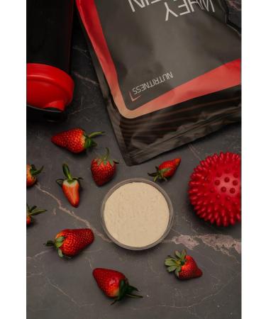 NUTRITNESS Whey Protein 900 g strawberries protein cocktail serum - Buy Online on GoSupps.com