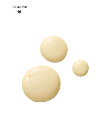 Dr Hauschka Reviving fluid for the face for dry pale skin - Buy Online on GoSupps.com