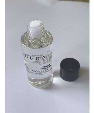 HERA Deep Cleansing hydrophilic oil with peptides and ceramides