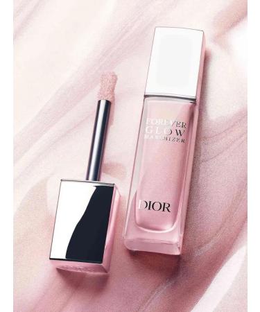 Highlighter for the face of Dior Forever Glow - Buy Online on GoSupps.com