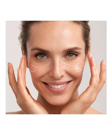 MISSHA Face cream with hyaluronic acid and niacinamide 70 ml - Buy Online on GoSupps.com