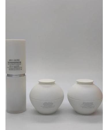 Sulwhasoo The anti -aging set of The Ultimate S Kit (3 subjects) - Buy Online on GoSupps.com