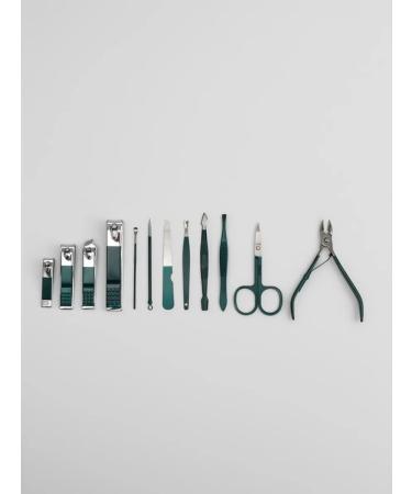 Manicure set in a case - Buy Online on GoSupps.com