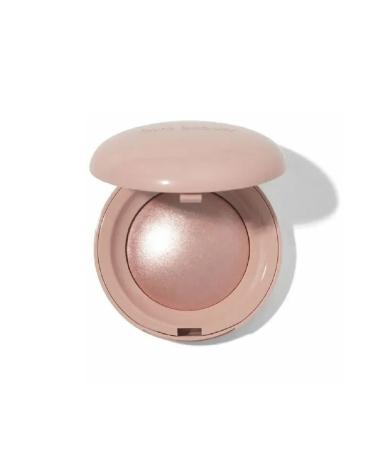 Rare Beauty Highlighter tone Mesmerize