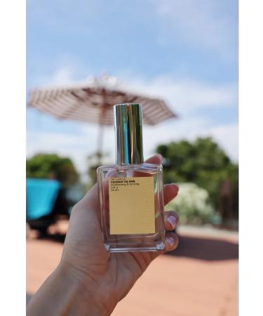 Danika coconut oil for tanning SPF 6 - Buy Online on GoSupps.com