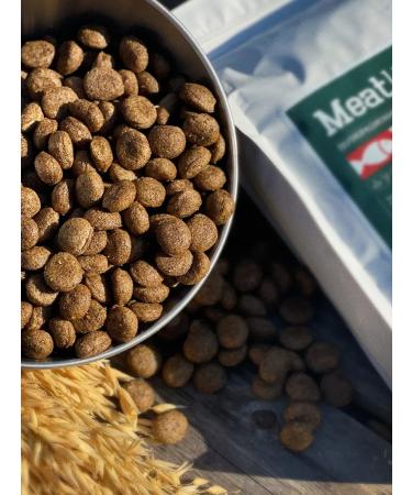 Dog feed 12 kg Fish 24% Meatline Maxi Adult 22% - Buy Online on GoSupps.com