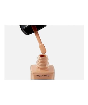 Wet n Wild Tonal cream Photo Focus Dewy Foundation - Buy Online on GoSupps.com