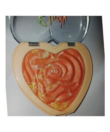 Shining blush with a coral-gold coral shimmer - Buy Online on GoSupps.com