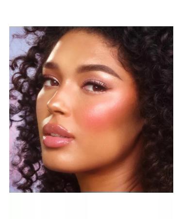 CHARLOTTE TILBURY Highlighter Beauty Light Wand (PinkGasm Sunset) - Buy Online on GoSupps.com