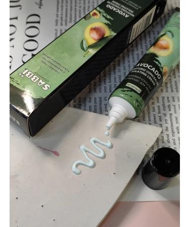 Green creamy concealer for masking redness ...