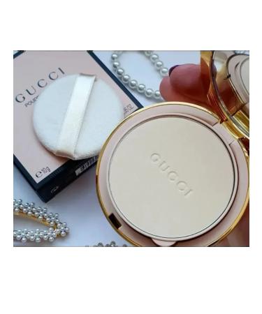 Gucci Mating powder Poudre de Beaut Mat Naturel No. 000
