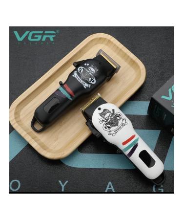 Hair cutting machine with titanium blades VGR
