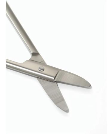 Pedicure scissors straight lines 11.8 cm - Buy Online on GoSupps.com