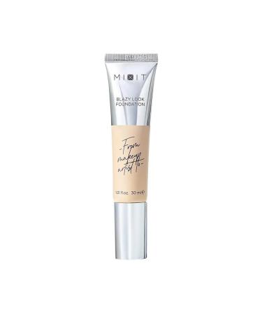Tonal base with the effect of radiance tone 04 Mixit Make Up