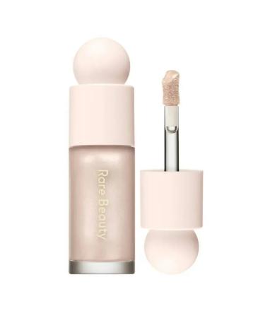 Rare Beauty Original liquid highlighter with the effect of "second skin"