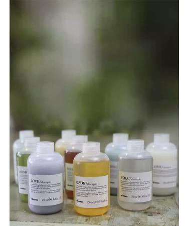 Davines Moisturizing shampoo for dry hair MOMO 250 ml - Buy Online on GoSupps.com