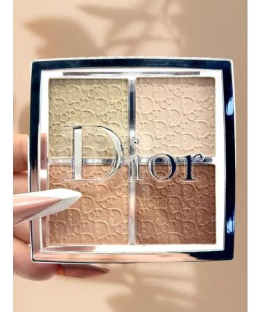 Janar brands Dior Backstage Glow Highlaiters in a shade of 002 Glitz - Buy Online on GoSupps.com