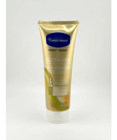 VARAX Body lotion with hyaluronic acid and SPF protection - Buy Online on GoSupps.com