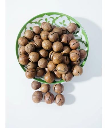 Macadamia walnut 1 kg in a shell with a key - Buy Online on GoSupps.com