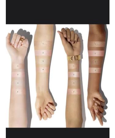 Highlighter for the face baked dior tone 04 - Buy Online on GoSupps.com