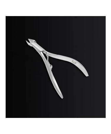 Professional nippers for nail care - Buy Online on GoSupps.com