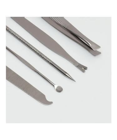 Compact manicure set in a green case - Buy Online on GoSupps.com