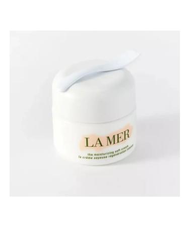 La Mer Lightly moisturizing face cream The Moisturizing Soft Cream - Buy Online on GoSupps.com