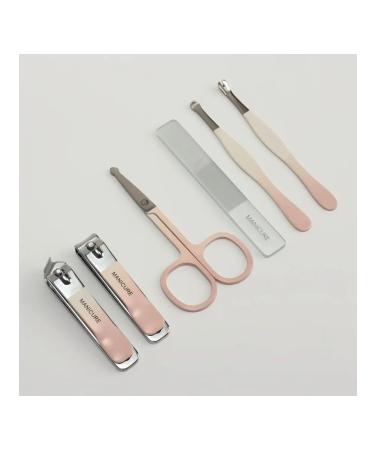 Convenient manicure set in a stylish case