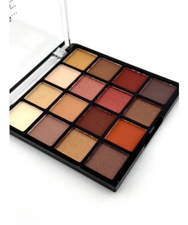 DZHU15 Feature Shadows Palette Professional Persistent - Buy Online on GoSupps.com