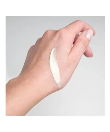 Multifunctional moisturizing foundation - Buy Online on GoSupps.com