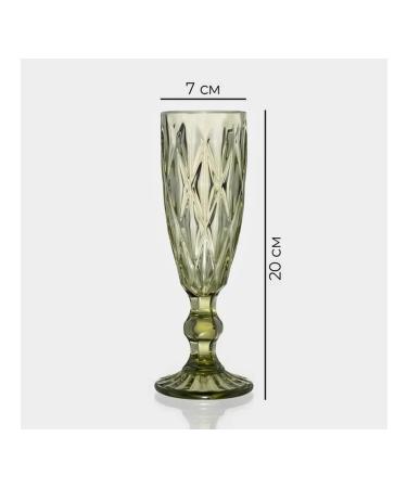 Elegant champagne glasses in bright color - Buy Online on GoSupps.com