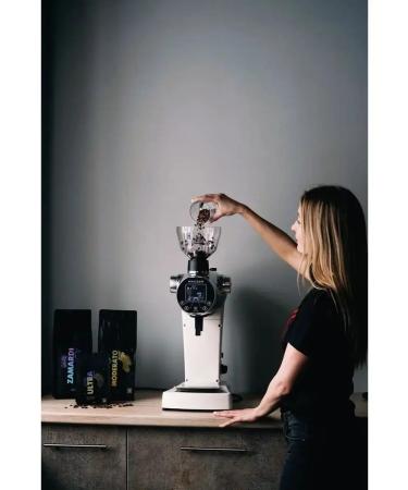 SPEKTR COFFEE Coffee in coffee machines of arabica 1 kg Brazilian - Buy Online on GoSupps.com