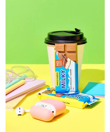 Snaq Fabriq Milky milk chocolate with cashew 12pcs - Buy Online on GoSupps.com