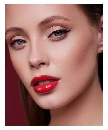 GLOW ME Lip oil rich Red - Buy Online on GoSupps.com