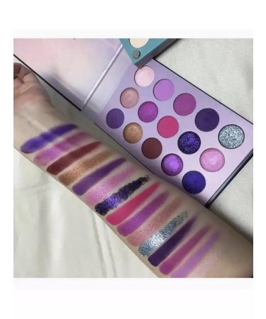 Petit Capriz Palette of eye palette palette of shadows - Buy Online on GoSupps.com