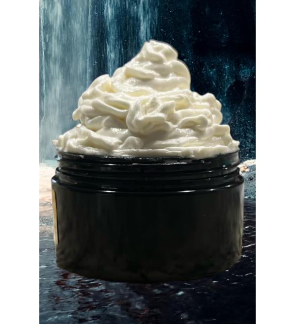 Become the delight of the room when wearing Luscious Apple Pheromone Infuse Body Butter