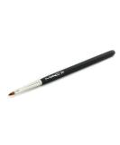Buy MAC Brush 211 Pointed Eye Liner Brush - Precision Makeup Tool for Flawless Application | International Shipping Available - Buy Online on GoSupps.com