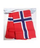 Buy AZ FLAG Norway Flag Chain - 4m with 20 15x10cm Norwegian Garland Flags for Festive Decor - Buy Online on GoSupps.com