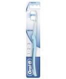Oral-B Toothbrush Indicator 35 Medium 4-Pack Short Head International Shipping Available - Buy Online on GoSupps.com