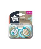 Tommee Tippee Moda Dummy - BPA-Free Silicone Orthodontic Shape 18-36 Months Pack of 2 Multi-Colour | International Shipping Available - Buy Online on GoSupps.com