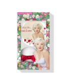 Wet n Wild Marilyn Monroe Icon Diamond Highlighter | Cool Champagne Powder Highlight for Glass-Like Glow | Includes Application Sponges | International Shipping Available - Buy Online on GoSupps.com