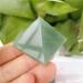 30-35mm Natural Green Quartz Crystal Pyramid Stones Reiki Gifts