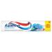 Aquafresh Triple Protection Toothpaste Fresh Mint, For Strong Teeth and Fresh Breath, Maxi Size 125ml