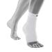 Bauerfeind Sleeve for your ankle "Sports Compression Ankle Support" 1 unisex ankle bandage with compression ankle protection for running fitness and ball sports right & left sustainable S white