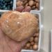 Home Natural Orange Moonstone Heart Stone Specimen Spiritual Crystal Ornament 1pcs Full of Texture (Size : 200-250g)