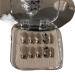 Temperament-enhancing manicure hand-wearing a short nail with the same finished manicure.(S)