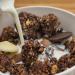 CRUNCHOLOGY Keto muesli au chocolat faible en glucides sans sucre ajout | Granola alimentaire faible teneur en glucides | Low-Carb Breakfast | Muesli au chocolat Ketogenic 3x300g - Buy Online on GoSupps.com