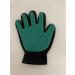 Prowin Best Friends grooming glove with knobs in five-finger design