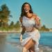Shop CAY SKIN Isle Glow Body Lotion Sunscreen SPF 45 with Sea Moss and Cocoa Seed Butter - 3.4 oz / 100 mL Online - Best Price & International Shipping - Buy Online on GoSupps.com